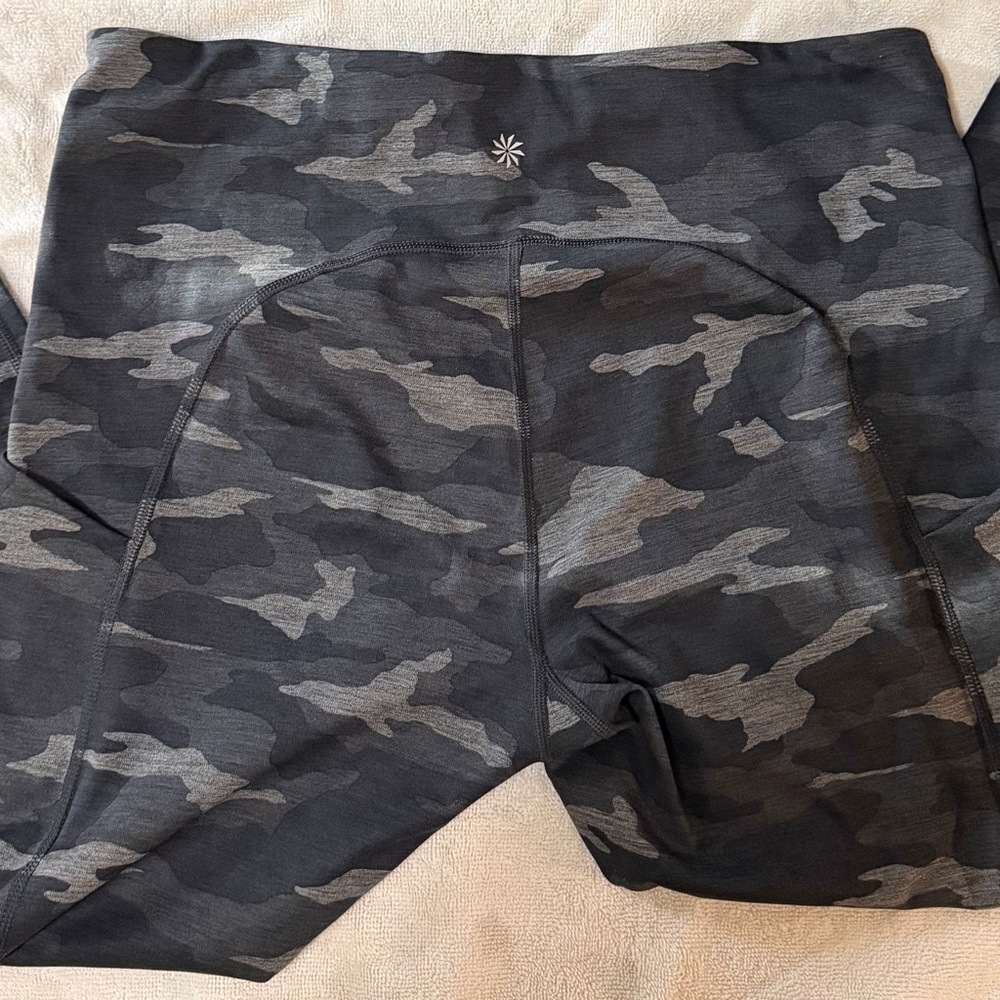 Athleta leggings - Picture 2 of 3